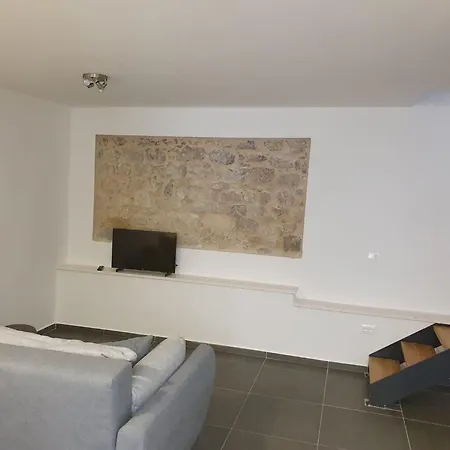 Ella Luxury Old Town 4 Star Pag Apartment *